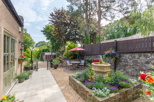 Photo 3- click for photo gallery